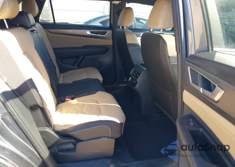 2024 Volkswagen Atlas Cross Sport 2.0T Se z USA, uszkodzony, nr VIN 1V2DE2CA5RC233692